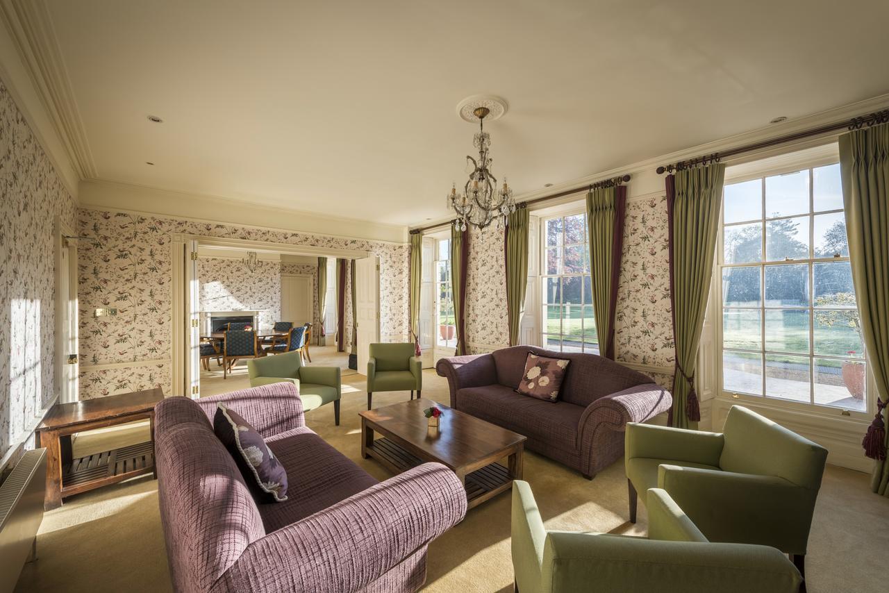 Hall And Conference Centre Hotel